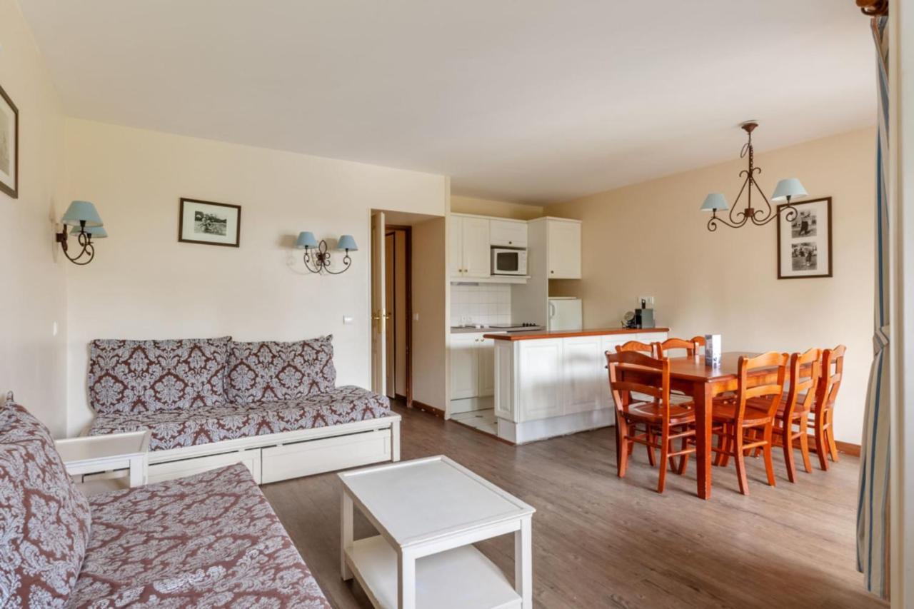 Nice 2-Br In A Residence With Pool - Deauville - Welkeys Exterior photo